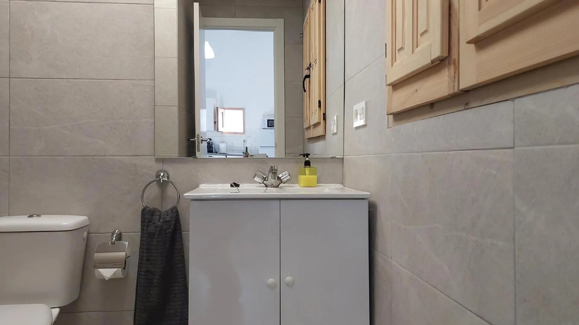 Nice Apartment In Херес-де-ла-Фронтера